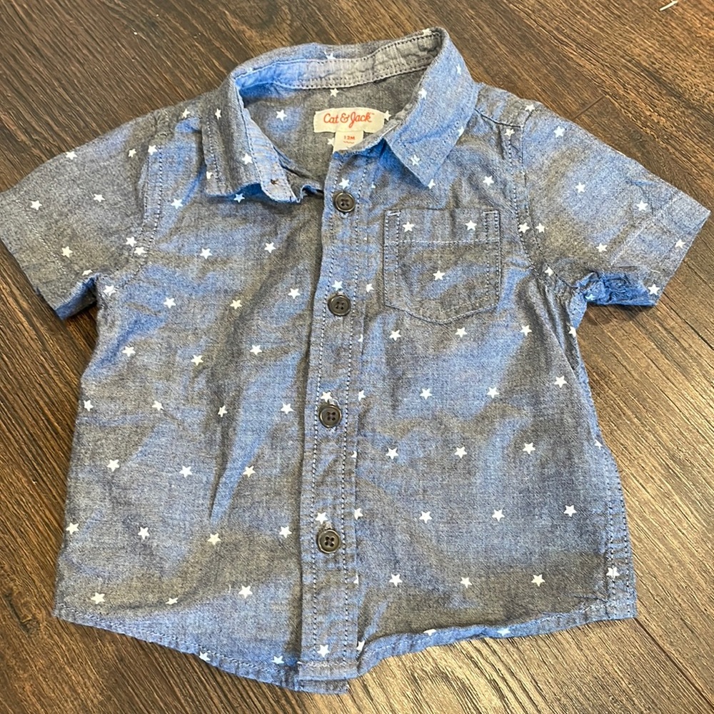 Boys short sleeved button down